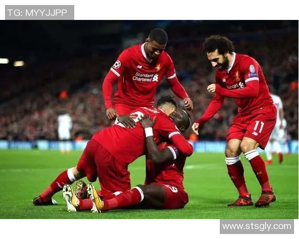 利物浦与利兹联全场精彩对决回顾与赛后分析 利物浦与利兹联全场精彩对决回顾与赛后分析