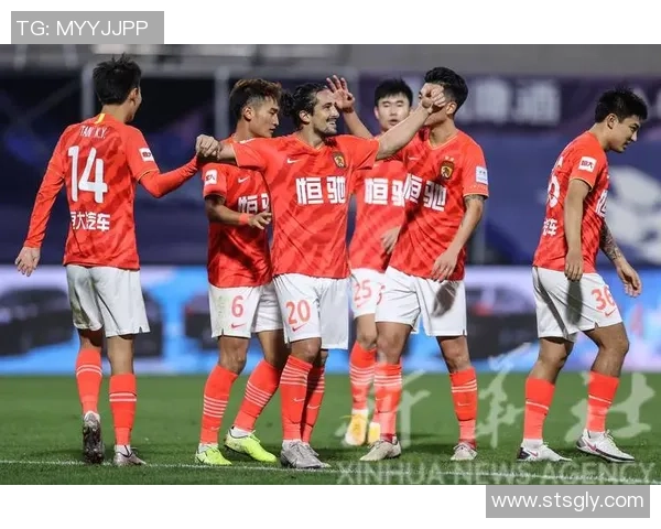 恒大与建业历史交锋比分回顾及精彩瞬间分析 恒大与建业历史交锋比分回顾及精彩瞬间分析